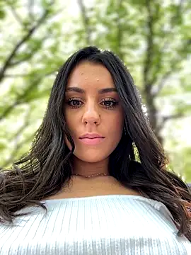 SerenaRossen webcam model stream image